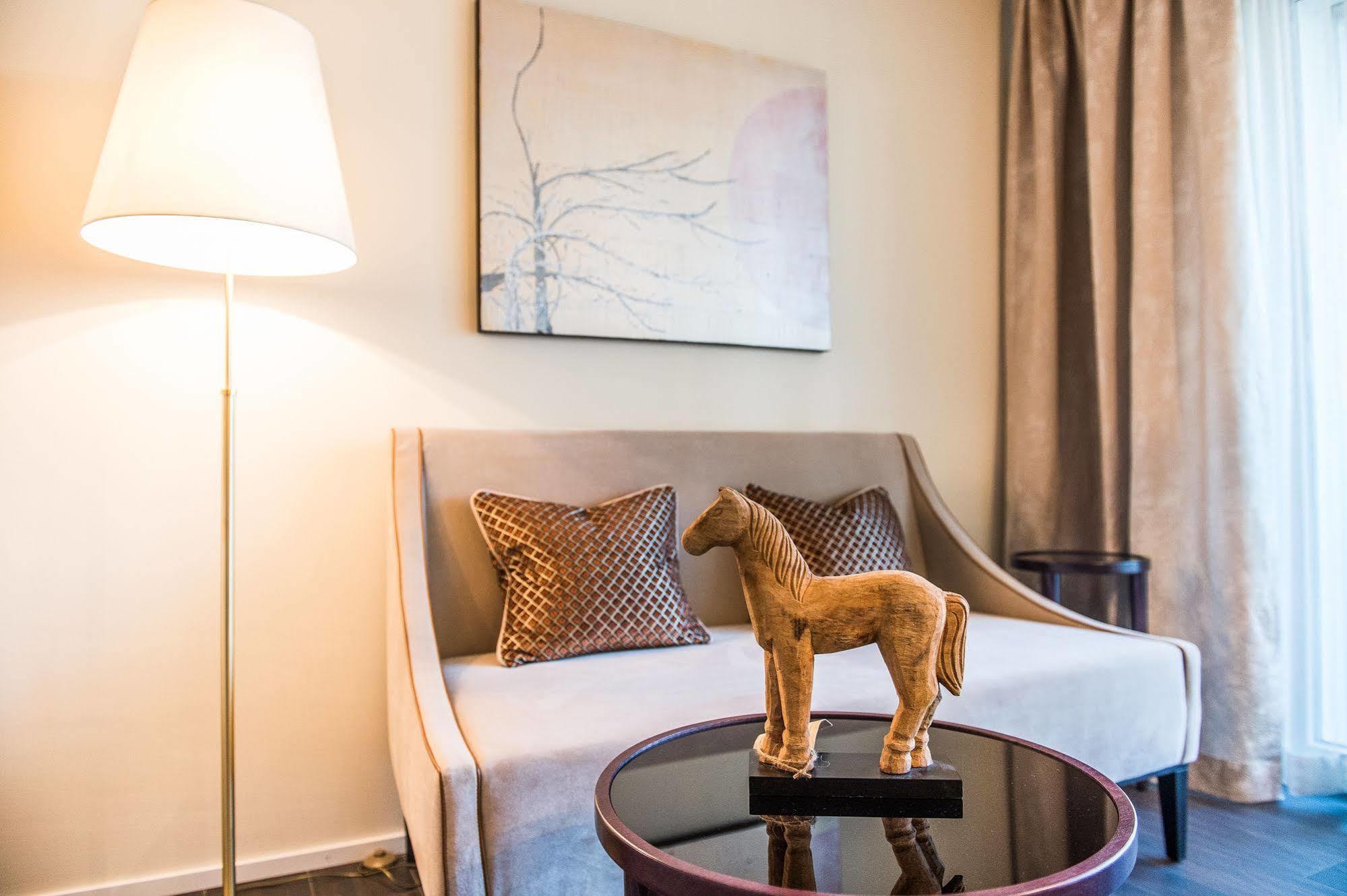Hotel My Way Zuerich 3*